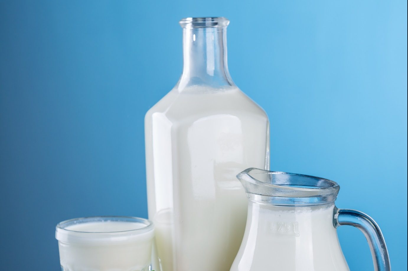 Non solo sano e buono, il latte diventa anche “cool”